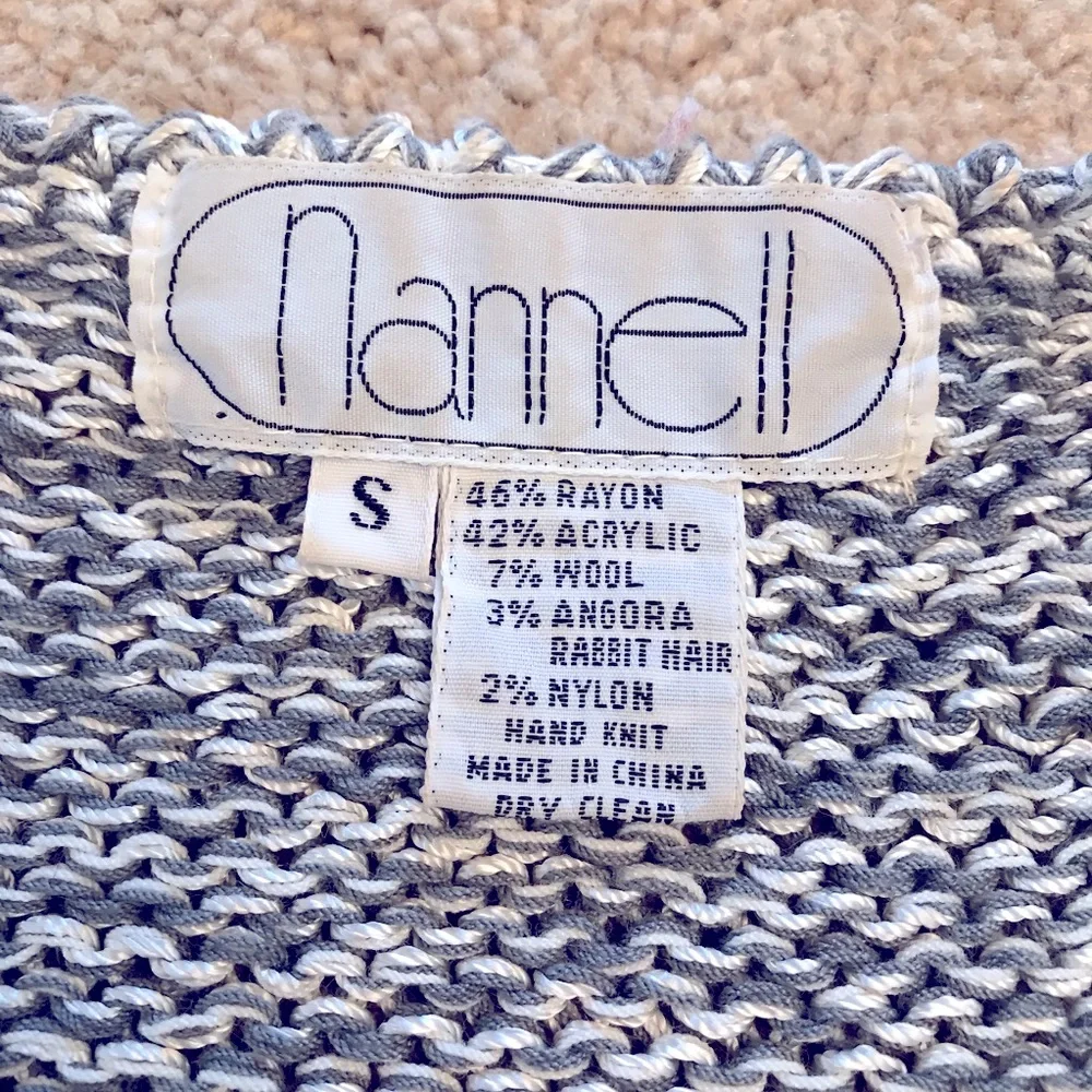 Vintage 80s Nannell Sweater Womens Small Grey White V Neck Angora Hand Knit - Picture 2 of 7